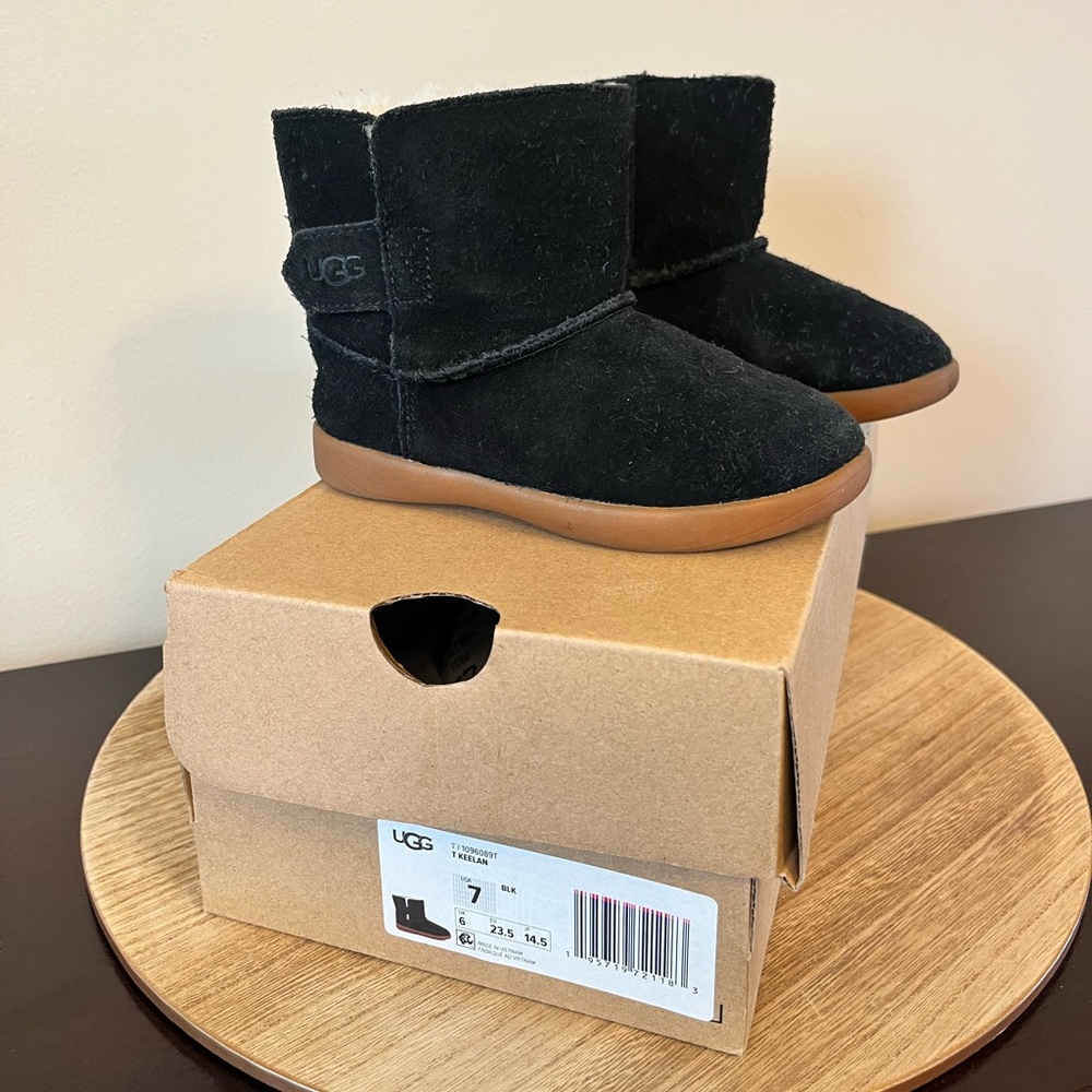 Used UGG Todder Black Suede Keelan Boots with Tan Sole, Unisex Size 7T
